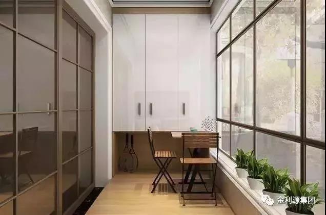 有一個陽臺柜，家里東西再多也不怕