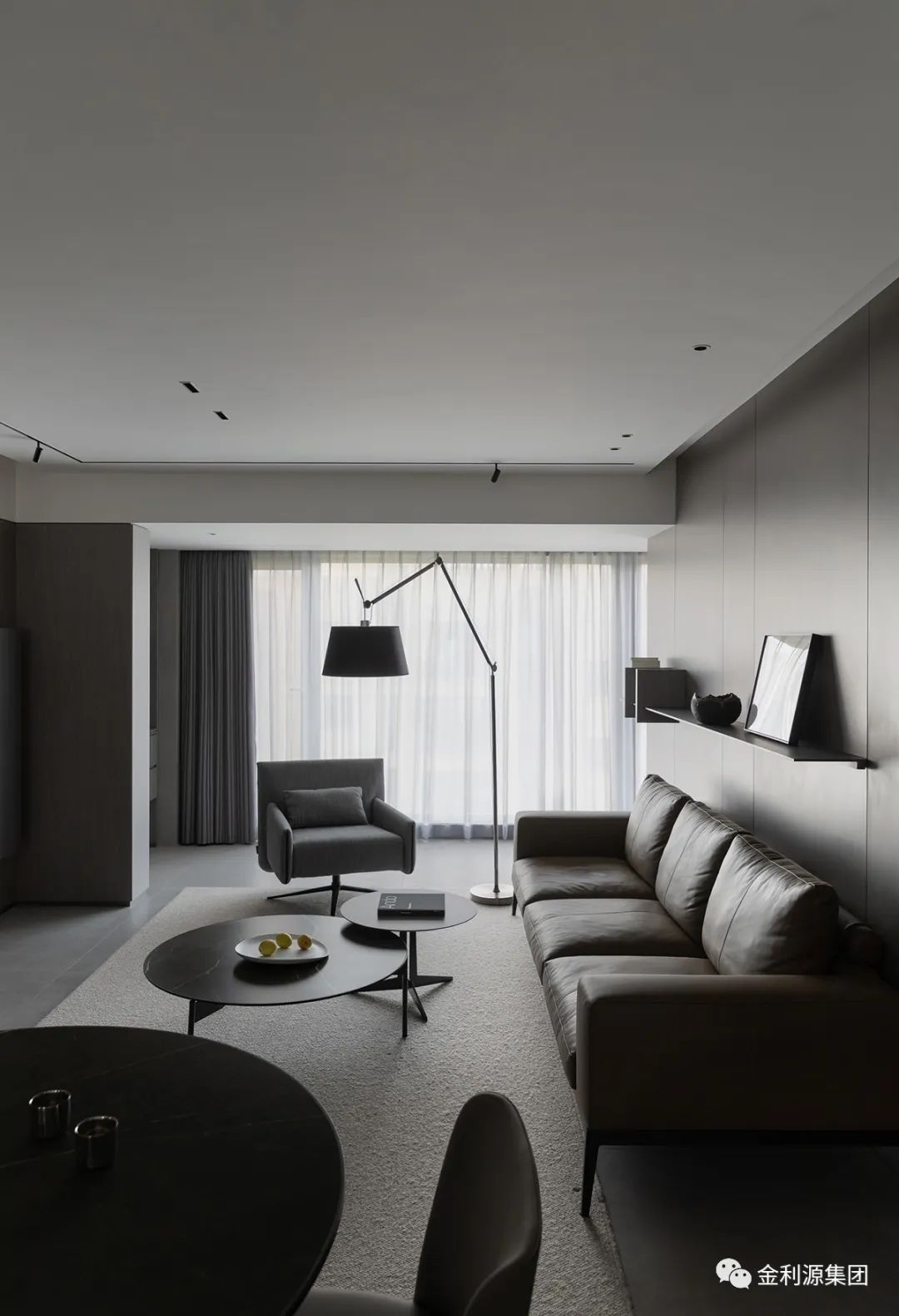 金利源 | 以暗色調(diào)，營造靜謐雅居